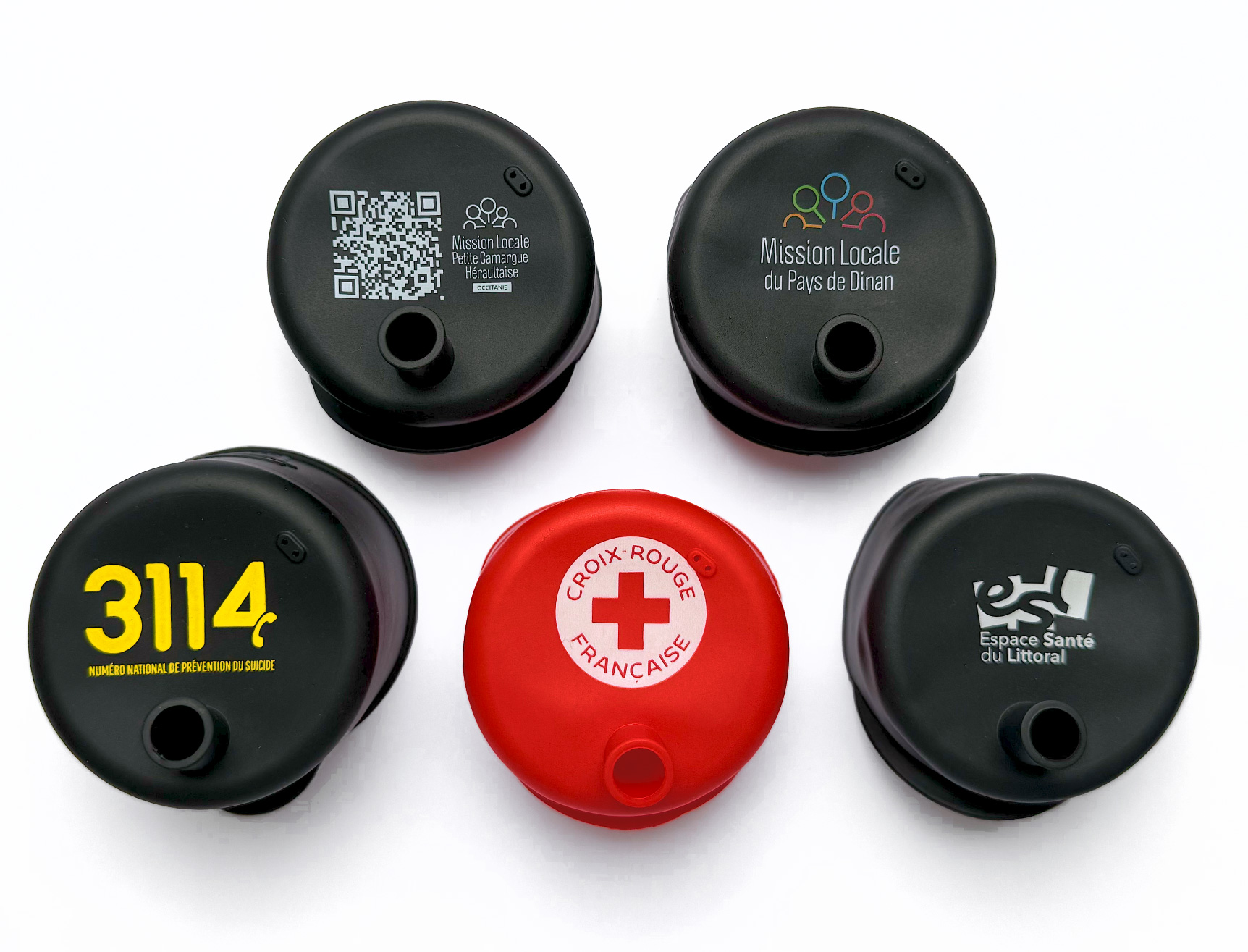 Capotes Cupote personnalisées pour le 3114, la Croix-Rouge et des missions locales