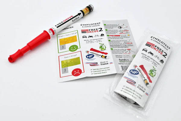 Notice d'utilisation de l'éthylotest, personnalisable en quadrichromie sous le sachet